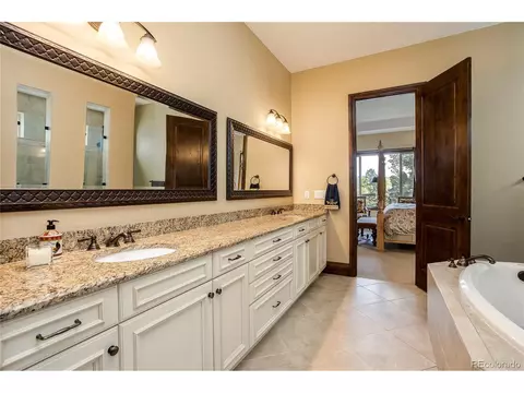 7066 E Lake Cir, Centennial, CO 80111 photo 24