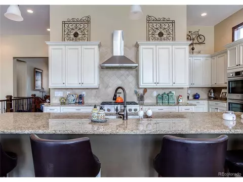 7066 E Lake Cir, Centennial, CO 80111 photo 10