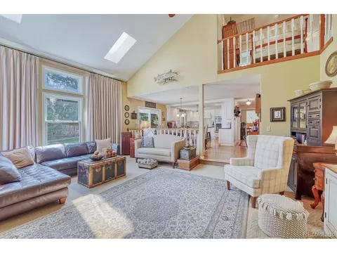 1884 E Phillips Ave, Centennial, CO 80122 photo 8