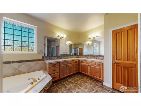 322 Mcconnell Dr, Lyons, CO 80540 photo 15