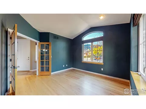322 Mcconnell Dr, Lyons, CO 80540 photo 3