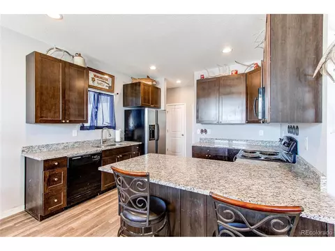 664 S 3rd Ave, Deer Trail, CO 80105 photo 4