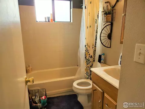 413 Colorado Ave, Berthoud, CO 80513 photo 7