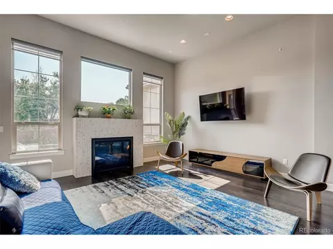 7076 E Lake Cir, Centennial, CO 80111 photo 7