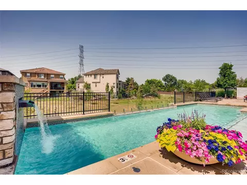 7076 E Lake Cir, Centennial, CO 80111 photo 3