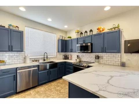 8754 16th St, Greeley, CO 80634 photo 2
