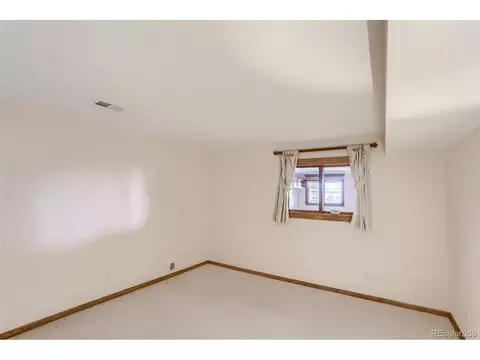 40 Wright Ct, Lakewood, CO 80228 photo 13
