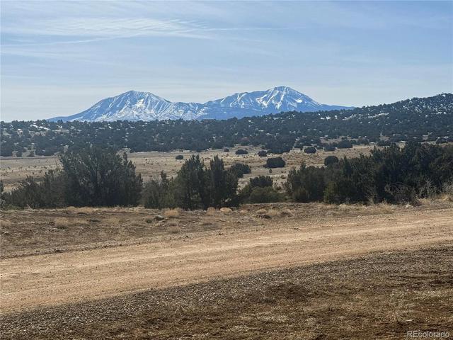 358 Cello Azui Dr, Walsenburg, CO 81089