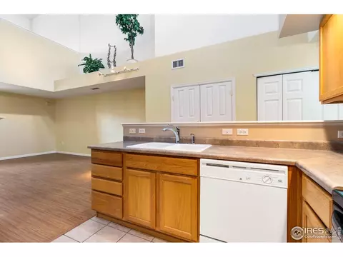 206 Lucca Dr, Evans, CO 80620 photo 7