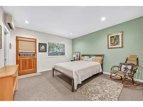 Bedroom - 1420 Cherryvale Rd, Boulder, CO 80303 photo 5 of 6