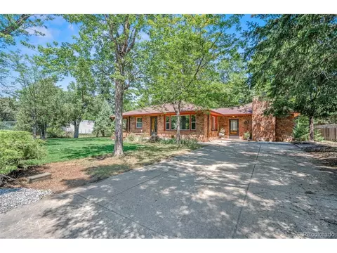 Exterior - 1420 Cherryvale Rd, Boulder, CO 80303 photo 3 of 10