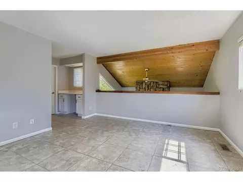 12440 E Pacific Cir #B, Aurora, CO 80014 photo 8