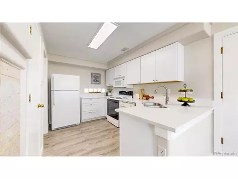 21428 E 47th Ave, Denver, CO 80249 photo 5