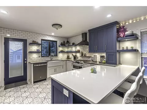 209 E Iowa Ave, Berthoud, CO 80513 photo 13