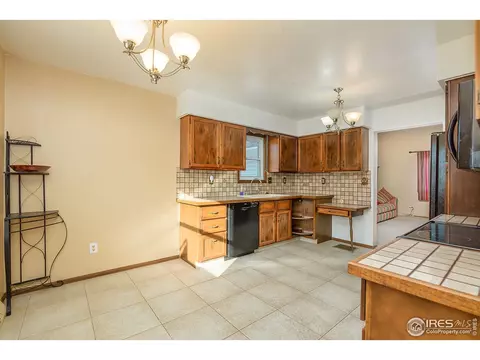 2216 13th St, Greeley, CO 80631 photo 9