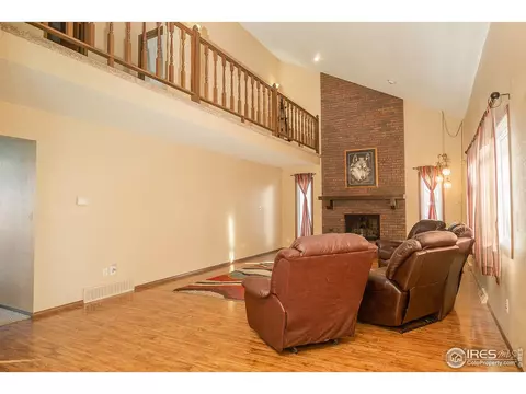 2216 13th St, Greeley, CO 80631 photo 4
