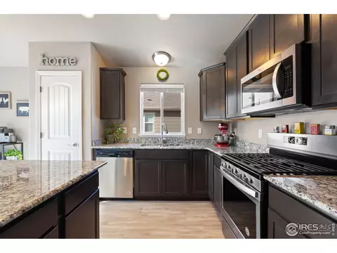 1827 Tinker Dr, Windsor, CO 80550 photo 11