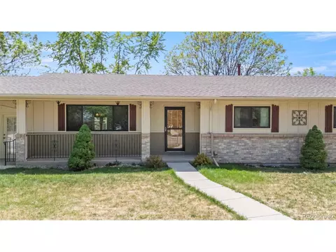 10152 W 70th Dr, Arvada, CO 80004