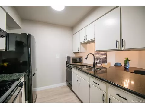 579 Wright St #105, Lakewood, CO 80228 photo 5
