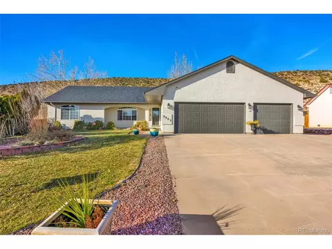 3307 Skyline Loop, Canon City, CO 81212