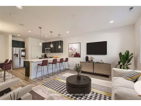 27653 E 1st Pl, Aurora, CO 80018 photo 2