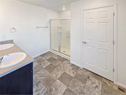 20028 E 62nd Ave, Aurora, CO 80019 photo 23