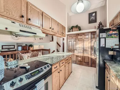 2304 S Eldridge Ct, Lakewood, CO 80228 photo 10