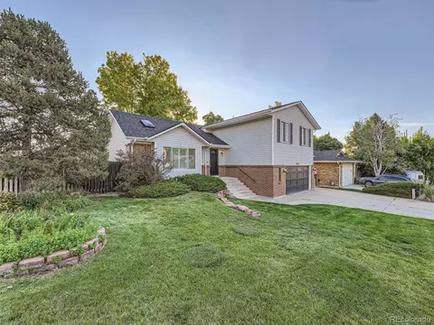 2304 S Eldridge Ct, Lakewood, CO 80228 photo 3