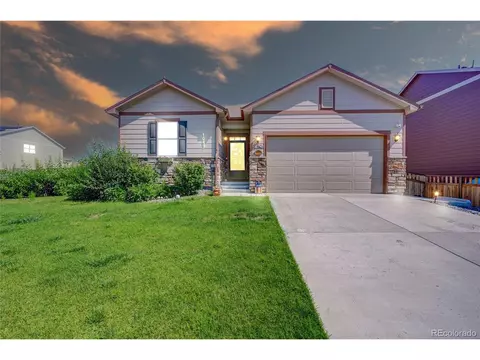 1957 Jade Ave, Lochbuie, CO 80603