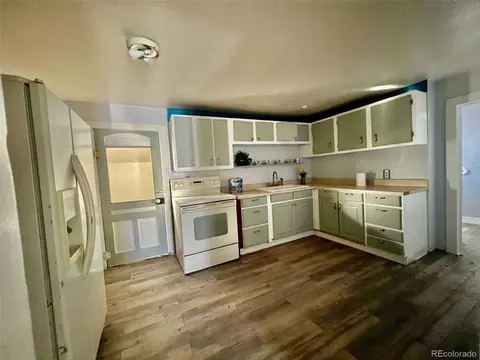402 Carson Ave, La Junta, CO 81050 photo 23