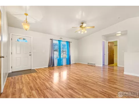 166 50th Ave Pl, Greeley, CO 80634 photo 4