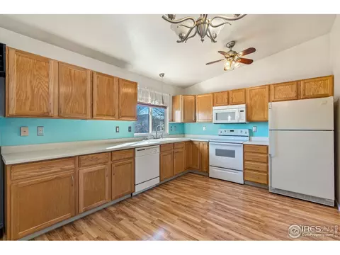 166 50th Ave Pl, Greeley, CO 80634 photo 7