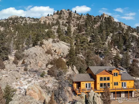 175 Curry Dr, Estes Park, CO 80517 photo 6