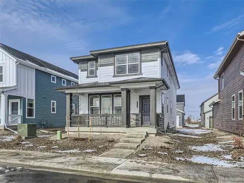 745 Aspen Ave, Bennett, CO 80102 photo 3