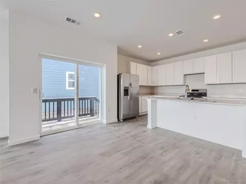 745 Aspen Ave, Bennett, CO 80102 photo 8