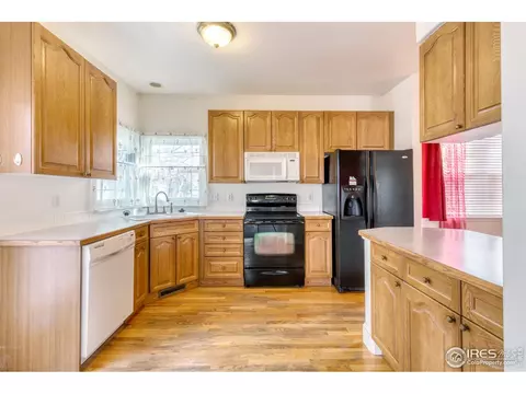 1418 Fairfield Ave, Windsor, CO 80550 photo 8