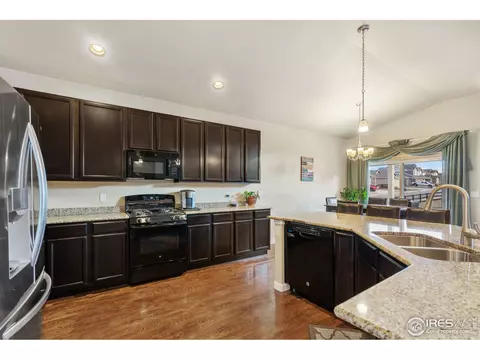 903 Barn Yard Dr, Windsor, CO 80550 photo 11