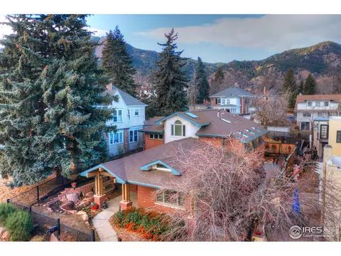 907 13th St, Boulder, CO 80302 photo 2