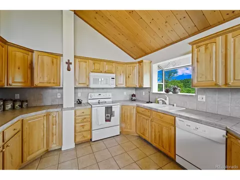 Undisclosed, Divide, CO 80814 photo 22