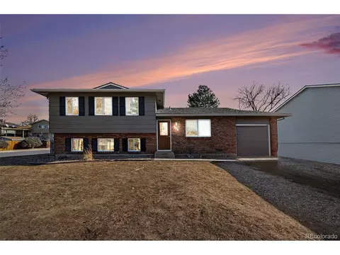 1800 S Mobile St, Aurora, CO 80017