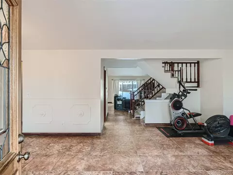 21480 E Aberdeen Dr, Centennial, CO 80015 photo 4