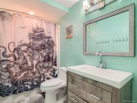 21480 E Aberdeen Dr, Centennial, CO 80015 photo 23
