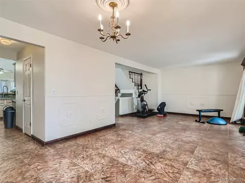 21480 E Aberdeen Dr, Centennial, CO 80015 photo 6