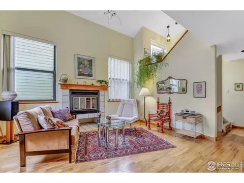 68 Huron Ct, Boulder, CO 80303 photo 2