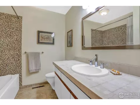 68 Huron Ct, Boulder, CO 80303 photo 13