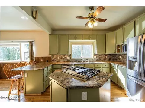 205 Range Ave, Kremmling, CO 80459 photo 4
