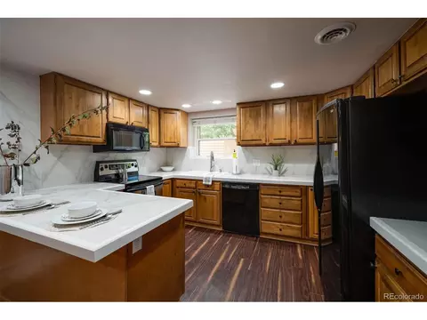 6919 S Steele St, Centennial, CO 80122 photo 8