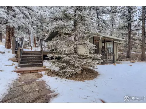 565 Hemlock Dr, Lyons, CO 80540 photo 4
