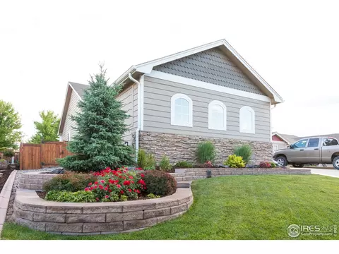 160 E Turner Ave, Berthoud, CO 80513 photo 3