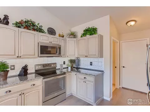 160 E Turner Ave, Berthoud, CO 80513 photo 11